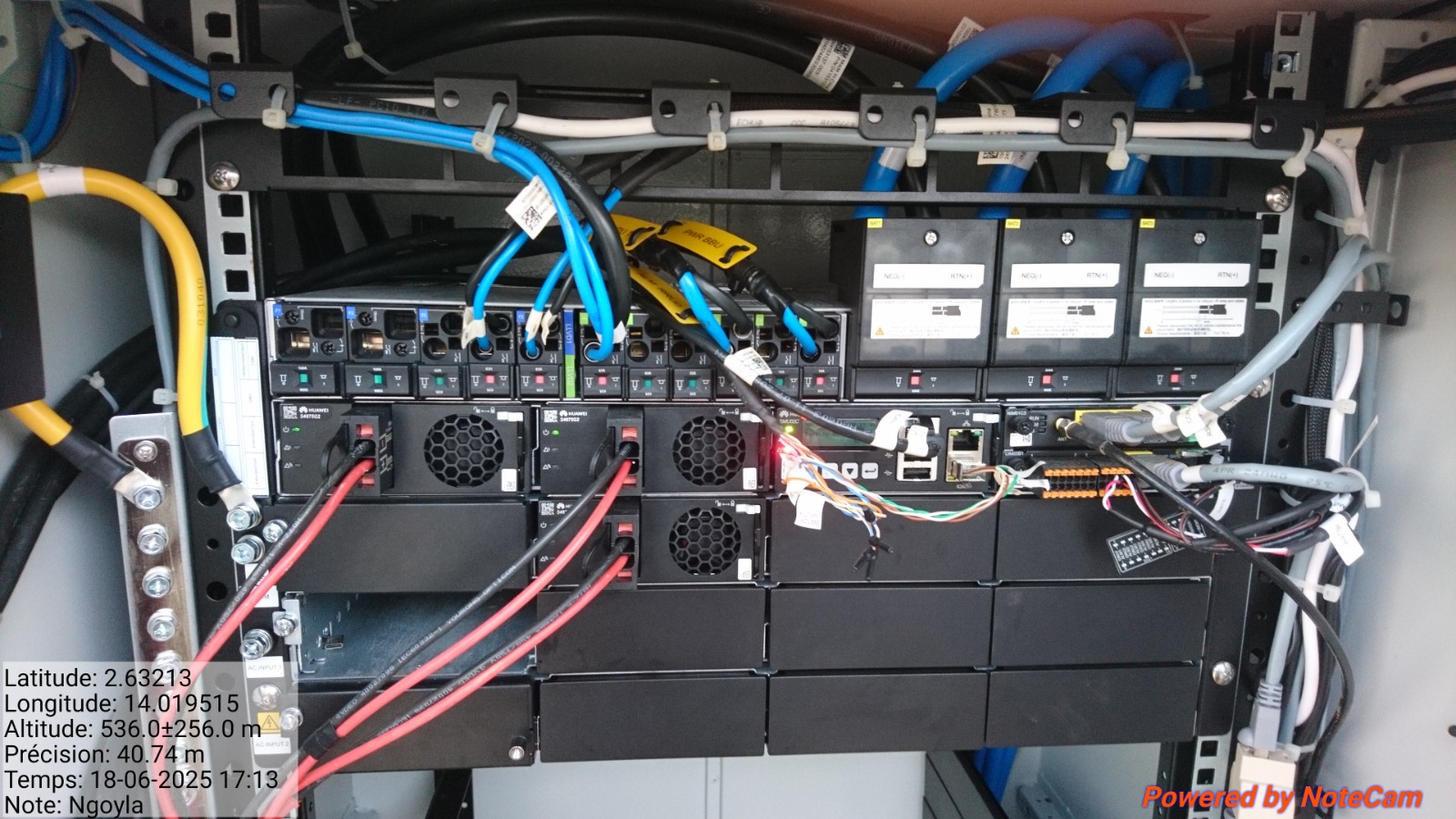 Interieur armoire alimentation